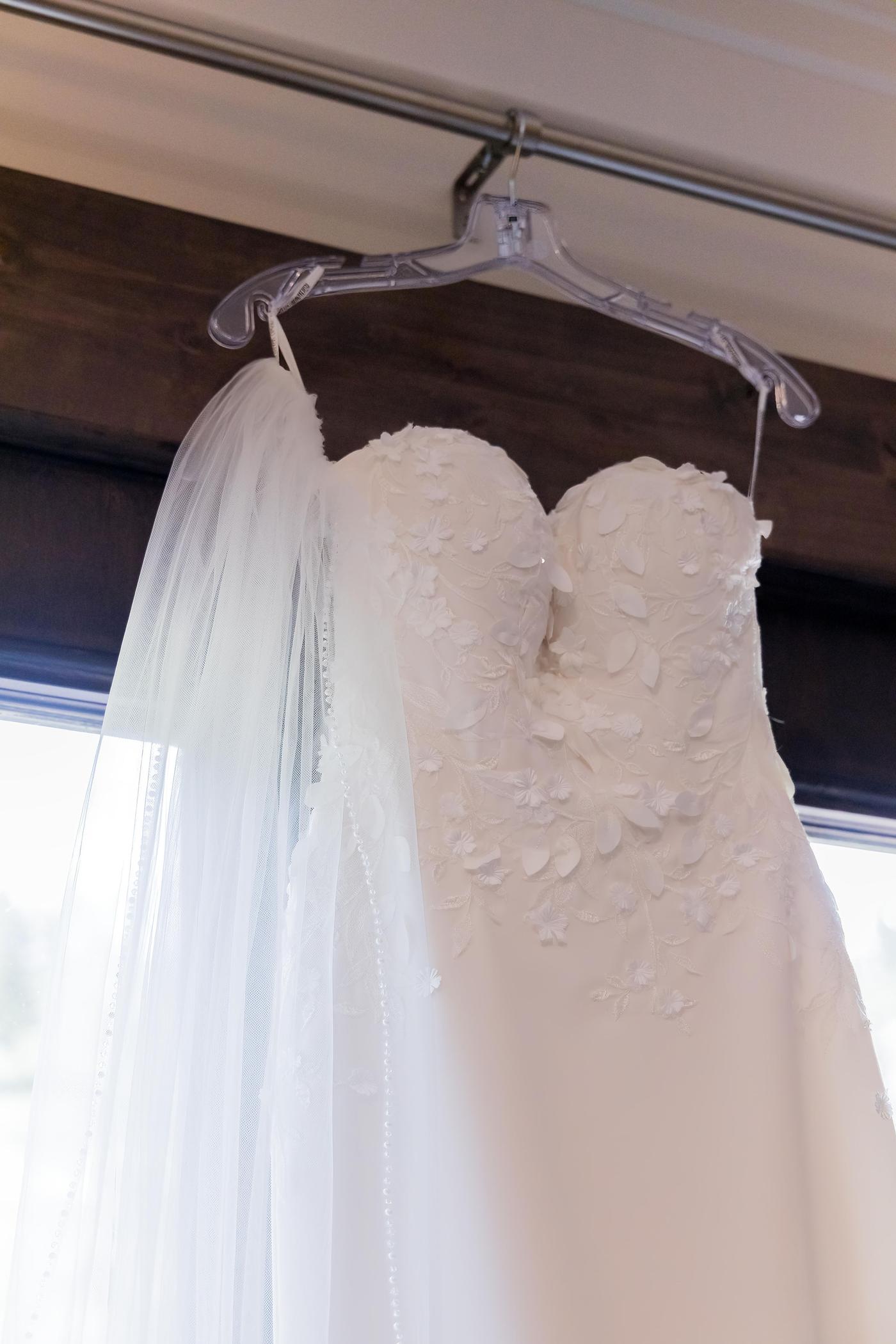 Kaitlyn & Thomas's Wedding wedding photography by Candid Studios