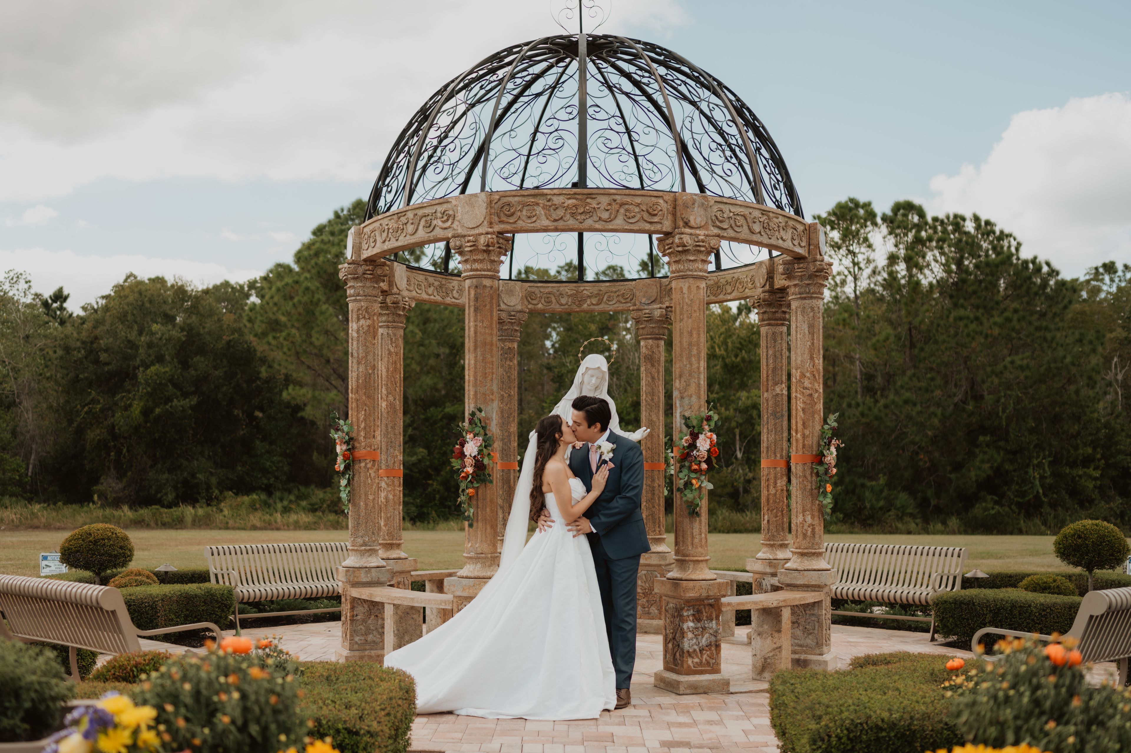 Fort Collins Wedding Photographer portfolio by Candid Studios