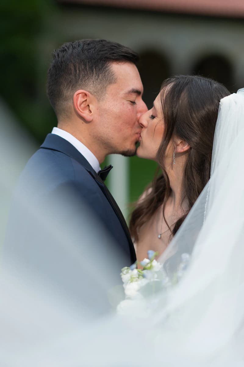 Wedding photographed by Candid Studios in the Miami area